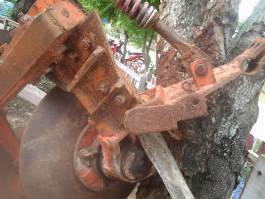 ขายตามสภาพพาน3ใบ24LCSติดมากับรถไถ50แรงลดเหลือ13500บาท ขายตามสภาพพาน3ใบ24LCSติดมากับรถไถ50แรงลดเหลือ13500บาท