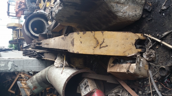 ขายด่วน บูมยาวKOMATSU PC200-5-6-7-8