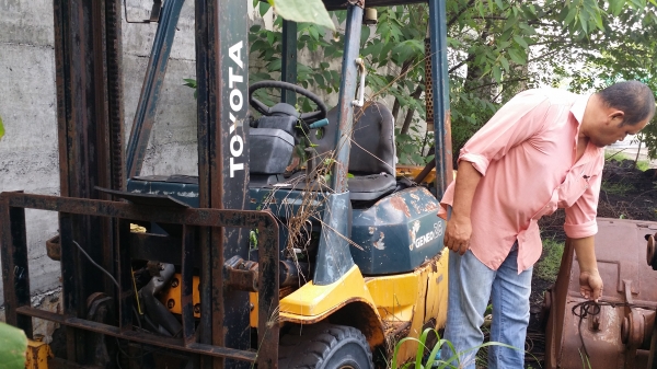 ขายด่วน รถฟอร์คลิฟต์ TOYOTA 25 ขายตามสภาพ