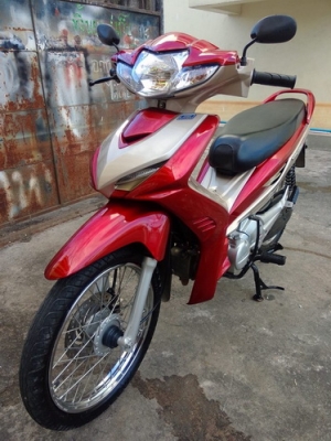 HONDA WAVE 110i-AT (สี ไอรอนแมน) สภาพสวยมากๆครับ