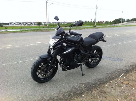 ขายด่วน KAWASAKI ER6N 2014 สีดำ ขายด่วน KAWASAKI ER6N 2014 สีดำ