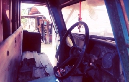 ISUZU TX 145 HP 6BB1 รถหัวยาว 10 ล้อเพลาเดียว เทรลเลอร์ท้ายลาดขึ้นรถแบ็คโฮร PC 120-150 ได้เลยครับ เครื่องยนต์แรงดีมากครับ ภายในเก๋งคอนโซลครบพร้อม พวงมาลัยธรรมดา ช่วงล่างเพลาเดียวเดิมๆสภาพดีพร้อมใช้งาน เอกสารสัญญาซื้อขาย ไม่มีทะเบียนนะครับขายตามสภาพ ราคาต่