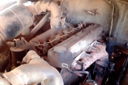 ISUZU TX 145 HP 6BB1 รถหัวยาว 10 ล้อเพลาเดียว เทรลเลอร์ท้ายลาดขึ้นรถแบ็คโฮร PC 120-150 ได้เลยครับ เครื่องยนต์แรงดีมากครับ ภายในเก๋งคอนโซลครบพร้อม พวงมาลัยธรรมดา ช่วงล่างเพลาเดียวเดิมๆสภาพดีพร้อมใช้งาน เอกสารสัญญาซื้อขาย ไม่มีทะเบียนนะครับขายตามสภาพ ราคาต่