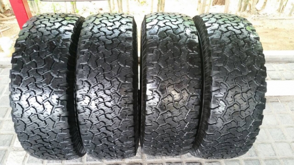 ขายยาง bf all 265/70/16 สวยๆครับ