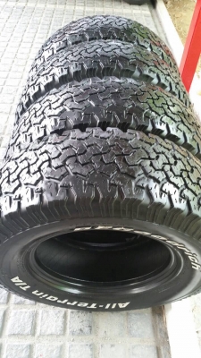 ขายยาง bf all 265/70/16 สวยๆครับ