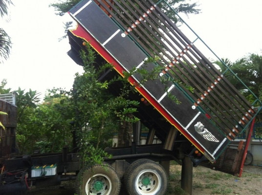 สิบล้อหัวยาวดั้ม เครื่อง 6BD1 เบรกจิ๊ฟฟี่ ดั้ม ยิงหน้า ช่วงล่าง ฟูโซ่ เอกสารพร้อมโอน สิบล้อหัวยาวดั้ม เครื่อง 6BD1 เบรกจิ๊ฟฟี่ ดั้ม ยิงหน้า ช่วงล่าง ฟูโซ่ เอกสารพร้อมโอน