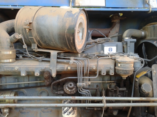 ขาย 7810 สองเพลาพร้อมอุปกรณ์ ดันหน้า หางไถรถบ้านสวย