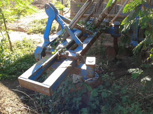 ขาย 7810 สองเพลาพร้อมอุปกรณ์ ดันหน้า หางไถรถบ้านสวย