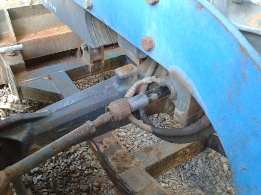 ขาย 7810 สองเพลาพร้อมอุปกรณ์ ดันหน้า หางไถรถบ้านสวย