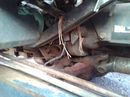 ขาย 7810 สองเพลาพร้อมอุปกรณ์ ดันหน้า หางไถรถบ้านสวย