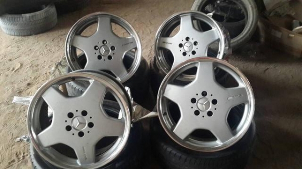 ขายamg st1 ขอบ18กว้าง8et44หลัง 9et46ขาย 18500