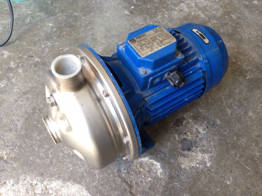 ขายปั้มน้ำหอยโข่งหัวสแตนเลส Ebara 1HP. 380V ขนาดเข้า 1.5นิ้ว ออก 1นิ้ว สภาพของใหม่เก่าเก็บ ไม่เคยใช้งานครับ