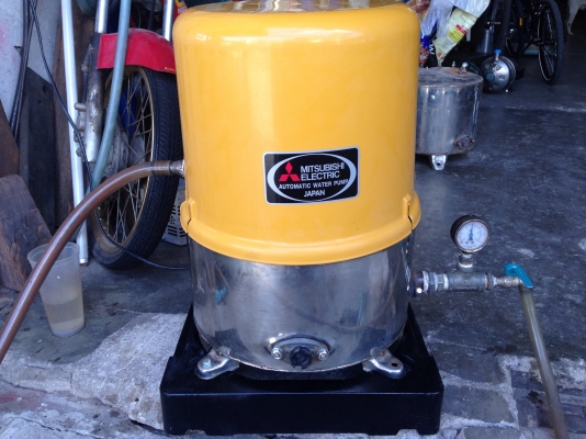 ขายปั้มน้ำอัตโนมัติ mitsubishi 300W ถังสแตนเลสอย่างดี สภาพสวย ตรวจเช็คแรงดันเรียบร้อยแล้ว ไม่มีรั่วซึม พร้อมใช้งาน