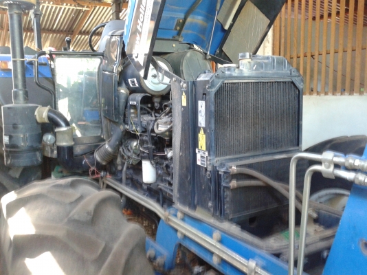 ขาย นิวฮอนแลนด์ สองเพลาTS120 รถห้างเดิมๆ สวยๆๆ