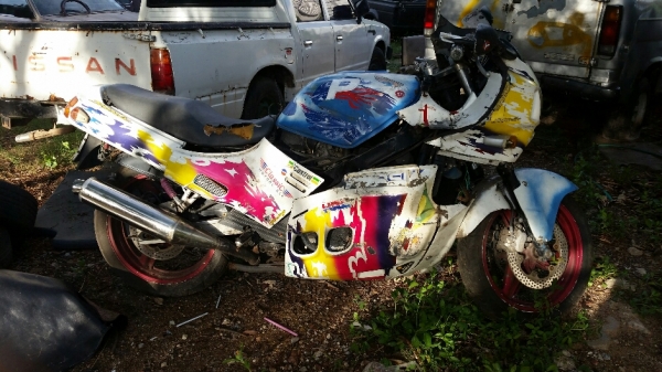 Honda 750cc ทะเบียนแท้ พร้อมโอน ขาดเกิน รถจอดนาน ขาย 42,000 บาท Honda 750cc ทะเบียนแท้ พร้อมโอน ขาดเกิน รถจอดนาน ขาย 42,000 บาท