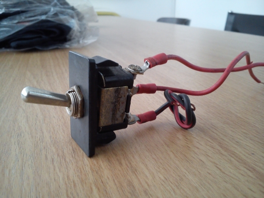 สวิตช์ เปิด ปิด แบบก้าน แท้จากญี่ปุ่น