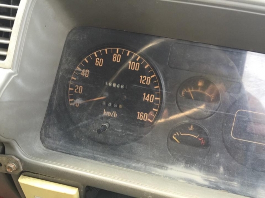 6 ล้อ ISUZU 120 แรง ปี 2539 กระบะเหล็กสวย รถสวยเดิมๆ ไมล์แค่ 180000 กว่าๆ