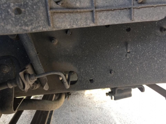 6 ล้อ ISUZU 120 แรง ปี 2539 กระบะเหล็กสวย รถสวยเดิมๆ ไมล์แค่ 180000 กว่าๆ