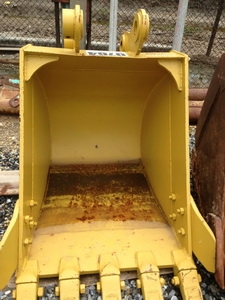 ขาย ของใหม่ครับ - บุ้งกี๋ สำหรับแบคโฮ รถขุด PC 120 แกนสลัก 70 มิลลิเมตร