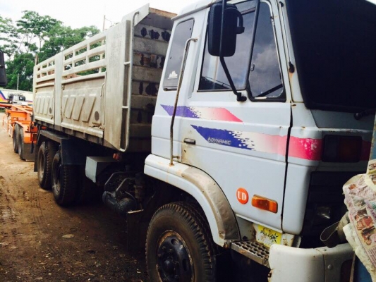 10 ล้อดั้ม 230 แรง NISSAN UDCW430M เครื่อง PE6 รถสวย หัวสวยเดิมบาง คัสซีสวย ยางสวย กระบะดั้มสามมิตร เล่มติดมือ