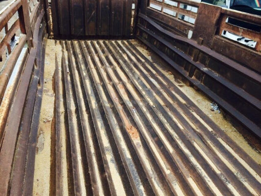 10 ล้อดั้ม 230 แรง NISSAN UDCW430M เครื่อง PE6 รถสวย หัวสวยเดิมบาง คัสซีสวย ยางสวย กระบะดั้มสามมิตร เล่มติดมือ