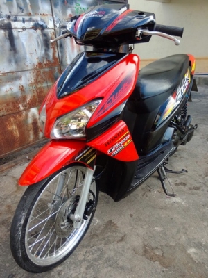 Honda Click ทะเบียนสวย เลข 7 ตัวเดียว รถแต่งสวยๆเครื่องเดิม ถูกๆครับ