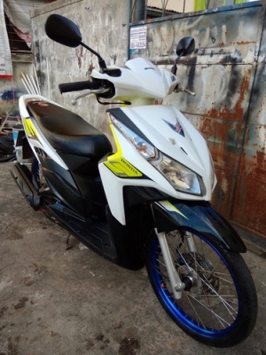 Click 110 i หัวฉีดIประหยัดน้ำมัน แต่งสวยเครื่องเดิมๆราคาถูกๆครับ