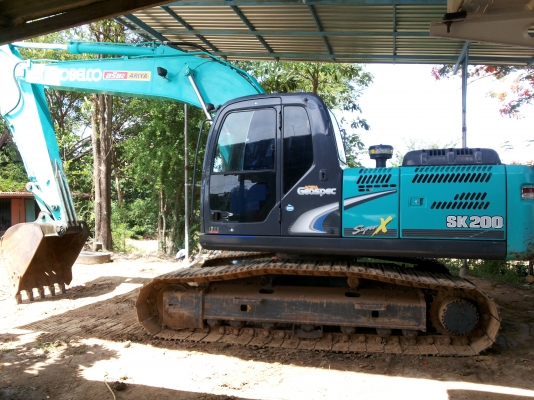 KOBELCO  SK200-8  YN12  SUPER-X