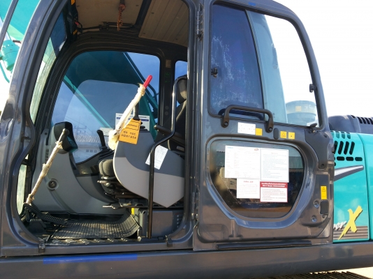 KOBELCO  SK200-8  YN12  SUPER-X