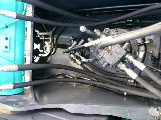 KOBELCO  SK200-8  YN12  SUPER-X