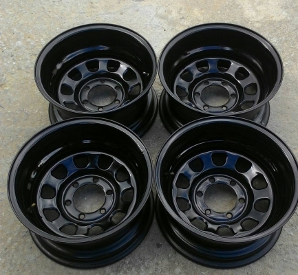 ขายล้อลายROCK 16x8ลบ40สวยๆ