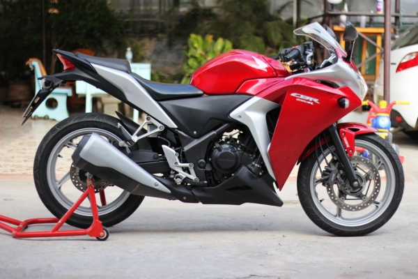 ขาย CBR250i Abs 2011 ราคาไม่แพง