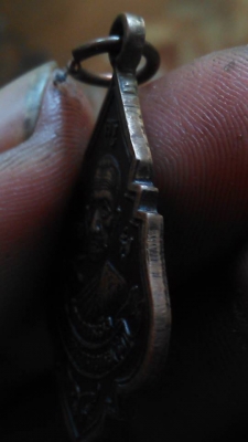 เหรี่ยนหลวงพ่อรุ่งปี33