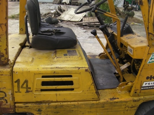 ขายรถยกโคมัสสุ ขนาด 1.5 ตัน เสาสูง 4 เมตร รุ่น 13 ยางหลังตัน สภาพพร้อมใช้งาน โปรโมชั่นพิเศษ 69,900บ. ขายรถยกโคมัสสุ ขนาด 1.5 ตัน เสาสูง 4 เมตร รุ่น 13 ยางหลังตัน สภาพพร้อมใช้งาน โปรโมชั่นพิเศษ 69,900บ.