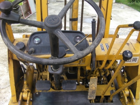 ขายรถยกโคมัสสุ ขนาด 1.5 ตัน เสาสูง 4 เมตร รุ่น 13 ยางหลังตัน สภาพพร้อมใช้งาน โปรโมชั่นพิเศษ 69,900บ. ขายรถยกโคมัสสุ ขนาด 1.5 ตัน เสาสูง 4 เมตร รุ่น 13 ยางหลังตัน สภาพพร้อมใช้งาน โปรโมชั่นพิเศษ 69,900บ.