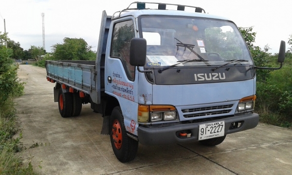 ISUZU NPR 120 แรง. ห้างแท้ 5 เมตร จดปี 38
