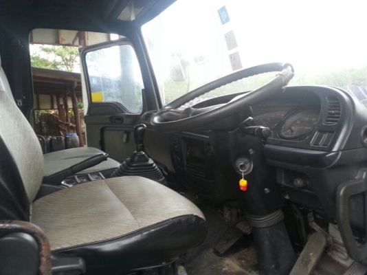 รถอีซูซุ 10 ล้อ หลังถนน FVM 195 แรงม้า. ปี 40 สนใจติดต่อ 081 - 6079515 รถอีซูซุ 10 ล้อ หลังถนน FVM 195 แรงม้า. ปี 40 สนใจติดต่อ 081 - 6079515