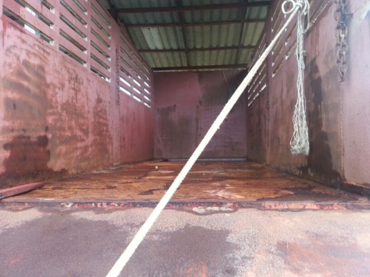 รถอีซูซุ 10 ล้อ หลังถนน FVM 195 แรงม้า. ปี 40 สนใจติดต่อ 081 - 6079515 รถอีซูซุ 10 ล้อ หลังถนน FVM 195 แรงม้า. ปี 40 สนใจติดต่อ 081 - 6079515