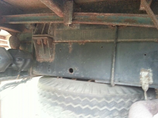 รถอีซูซุ 10 ล้อ หลังถนน FVM 195 แรงม้า. ปี 40 สนใจติดต่อ 081 - 6079515 รถอีซูซุ 10 ล้อ หลังถนน FVM 195 แรงม้า. ปี 40 สนใจติดต่อ 081 - 6079515