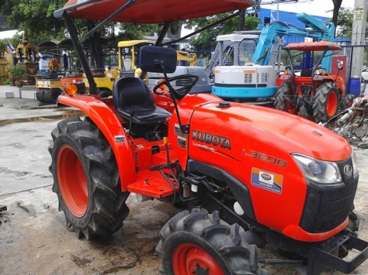 ขายรถ KUBOTA รุ่น L3608 รุ่นนิยม