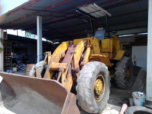 รถตัก CAT 920 สภาพเดิมใช้งานได้ตามปกติ เอวอ่อน ยังไม่ต่อแขน