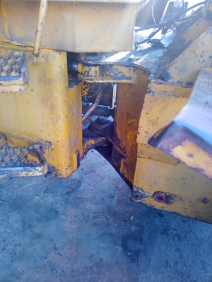 รถตัก CAT 920 สภาพเดิมใช้งานได้ตามปกติ เอวอ่อน ยังไม่ต่อแขน