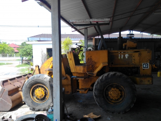 รถตัก CAT 920 สภาพเดิมใช้งานได้ตามปกติ เอวอ่อน ยังไม่ต่อแขน