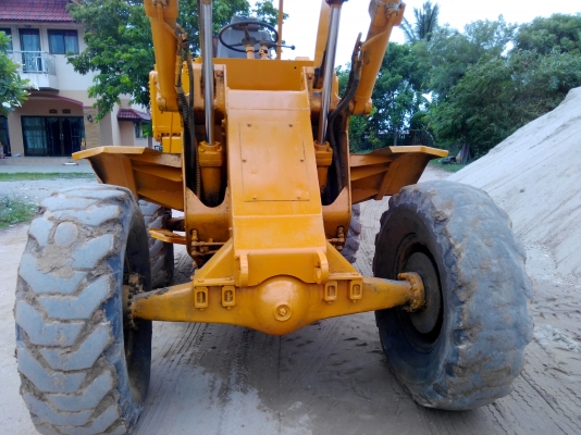 รถตัก CAT 920 สภาพเดิมใช้งานได้ตามปกติ เอวอ่อน ยังไม่ต่อแขน