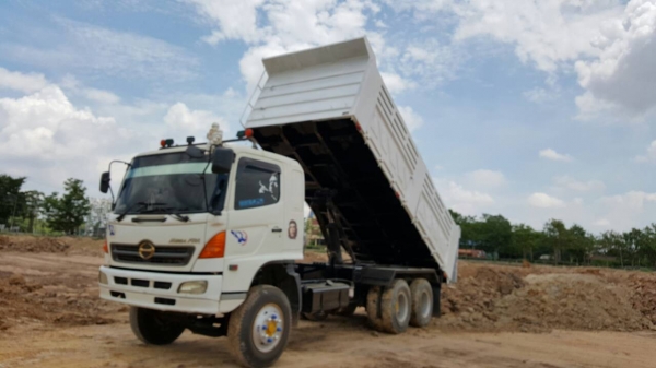 สิบล้อ ฮีโน่ 320 เมกก้าปี 48