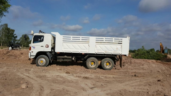 สิบล้อ ฮีโน่ 320 เมกก้าปี 48