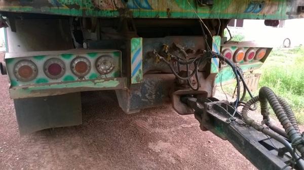 ขาย ISUZU DECA 320 ปี 49 คัสซีสวยตลอดเส้น เครื่องเดิม เกียร์เดิม ลูก 3 คาน 7 เมตร ทะเบียนพร้อมโอนครับ ขาย ISUZU DECA 320 ปี 49 คัสซีสวยตลอดเส้น เครื่องเดิม เกียร์เดิม ลูก 3 คาน 7 เมตร ทะเบียนพร้อมโอนครับ