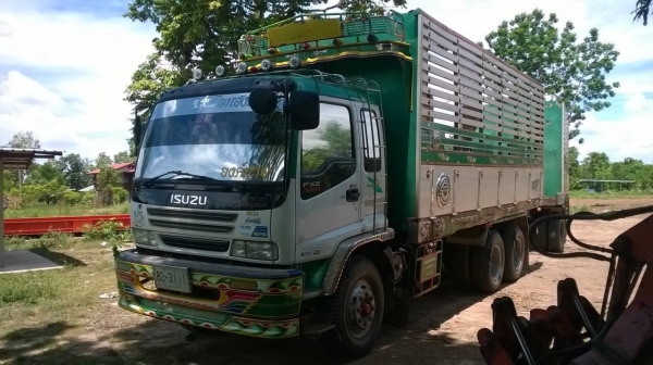 ขาย ISUZU DECA 320 ปี 49 คัสซีสวยตลอดเส้น เครื่องเดิม เกียร์เดิม ลูก 3 คาน 7 เมตร ทะเบียนพร้อมโอนครับ ขาย ISUZU DECA 320 ปี 49 คัสซีสวยตลอดเส้น เครื่องเดิม เกียร์เดิม ลูก 3 คาน 7 เมตร ทะเบียนพร้อมโอนครับ