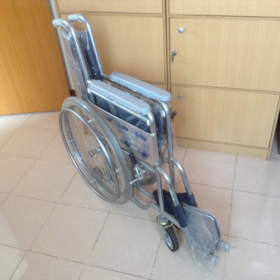 รถเข็นผู้ป่วย รถเข็นผู้ป่วย