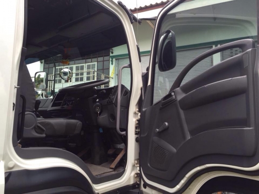 ขายรถ 6 ล้อใหญ่ อีซูซุ FTR 240 ปี 55 สภาพใหม่มาก ขายรถ 6 ล้อใหญ่ อีซูซุ FTR 240 ปี 55 สภาพใหม่มาก